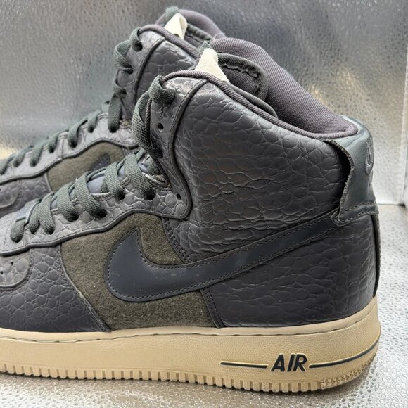 Size 11 Nike Air Force 1 High Premium LE Black‎ White Mens Sneakers 386161-006 main image 4